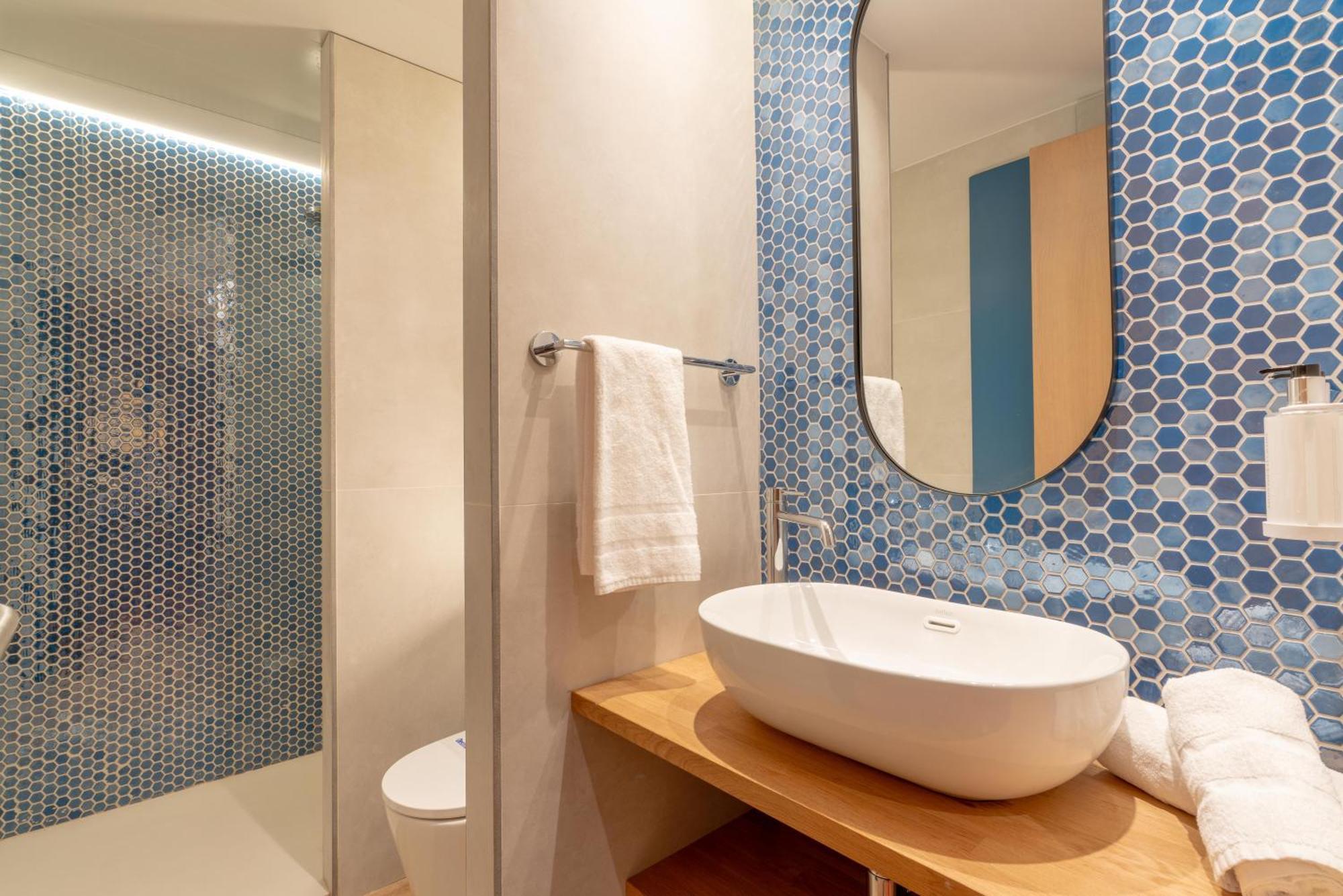 Serennia Cest Apartamentos Arc de Triomf Barcelona Exterior foto