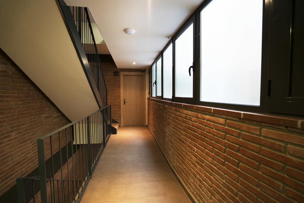 Serennia Cest Apartamentos Arc de Triomf Barcelona Exterior foto